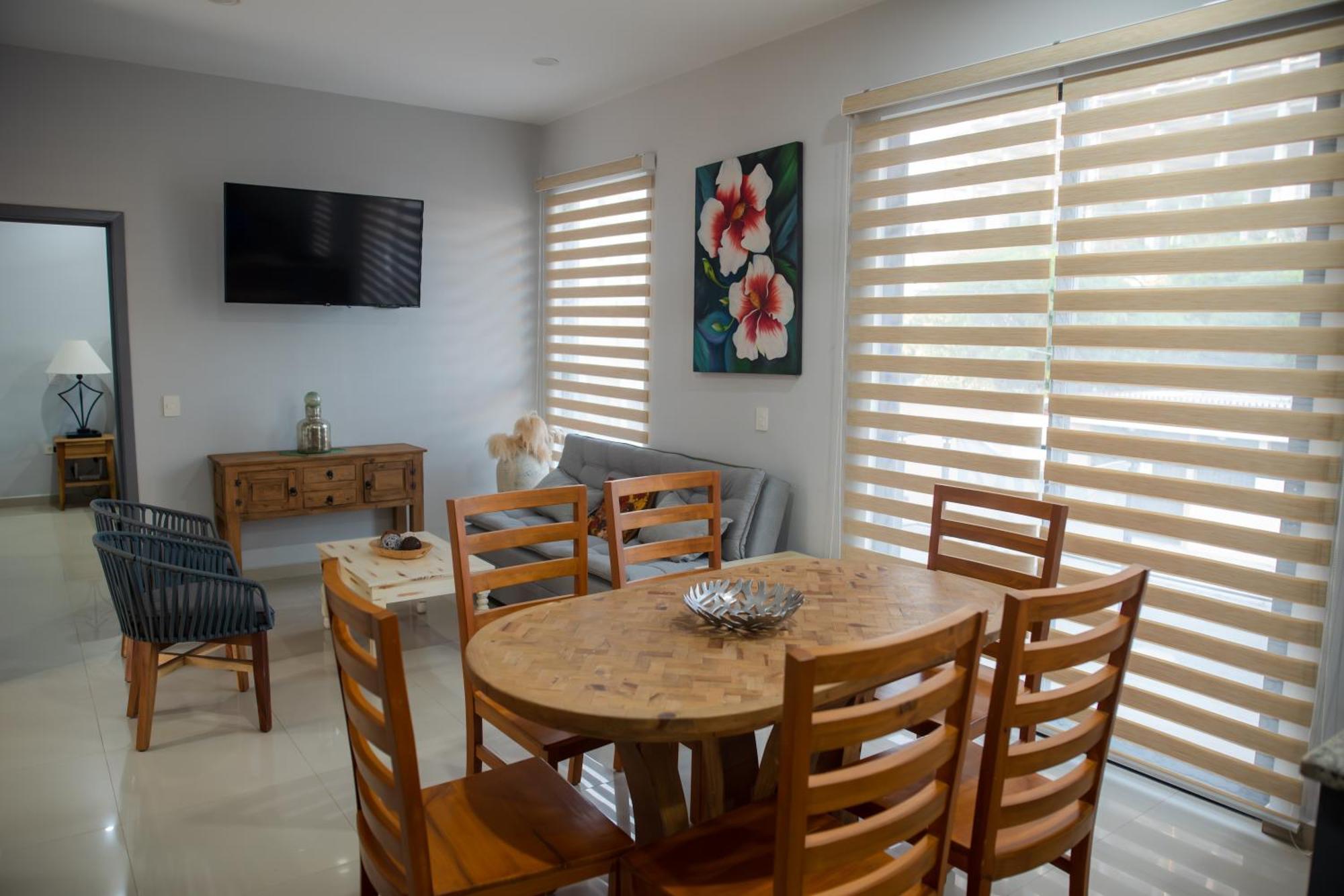 2Br/2Ba Condo 1 Block To Ocean! - Unit 3 Масатлан Экстерьер фото